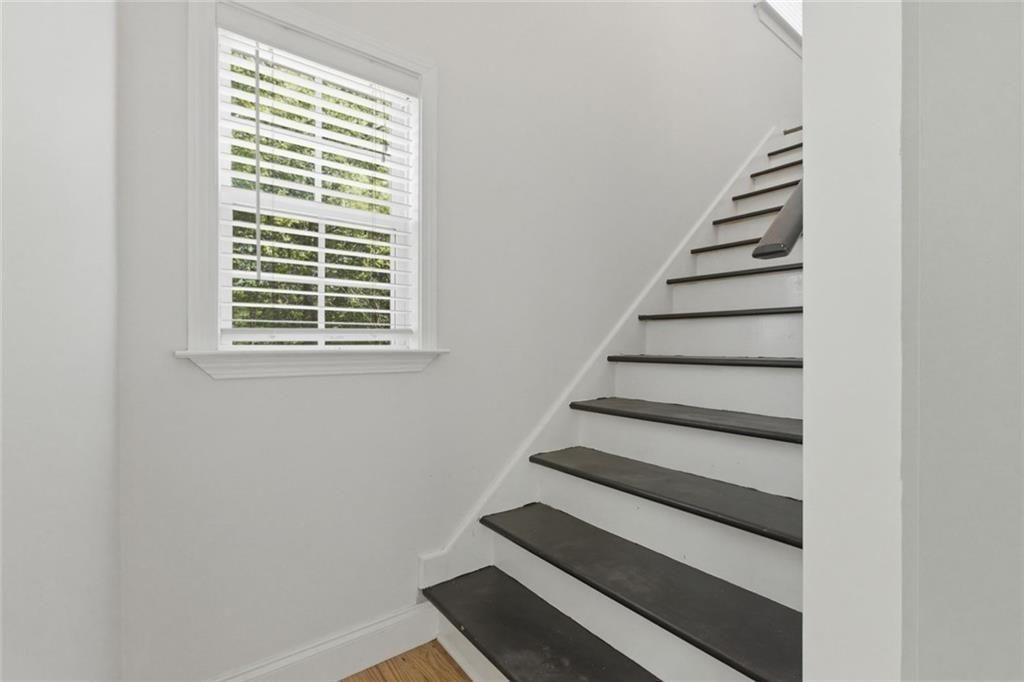 637 Wrights Mill