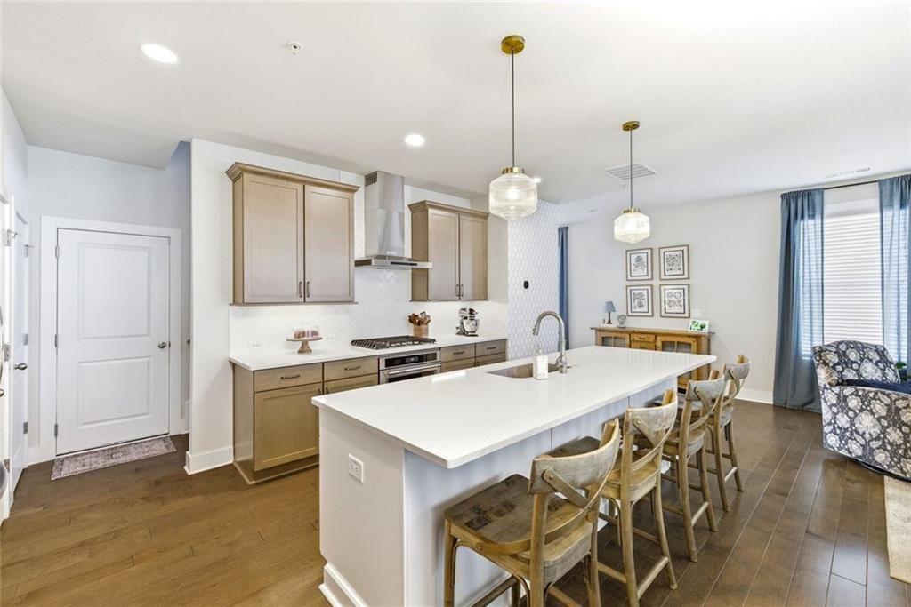 1240 Willowcrest