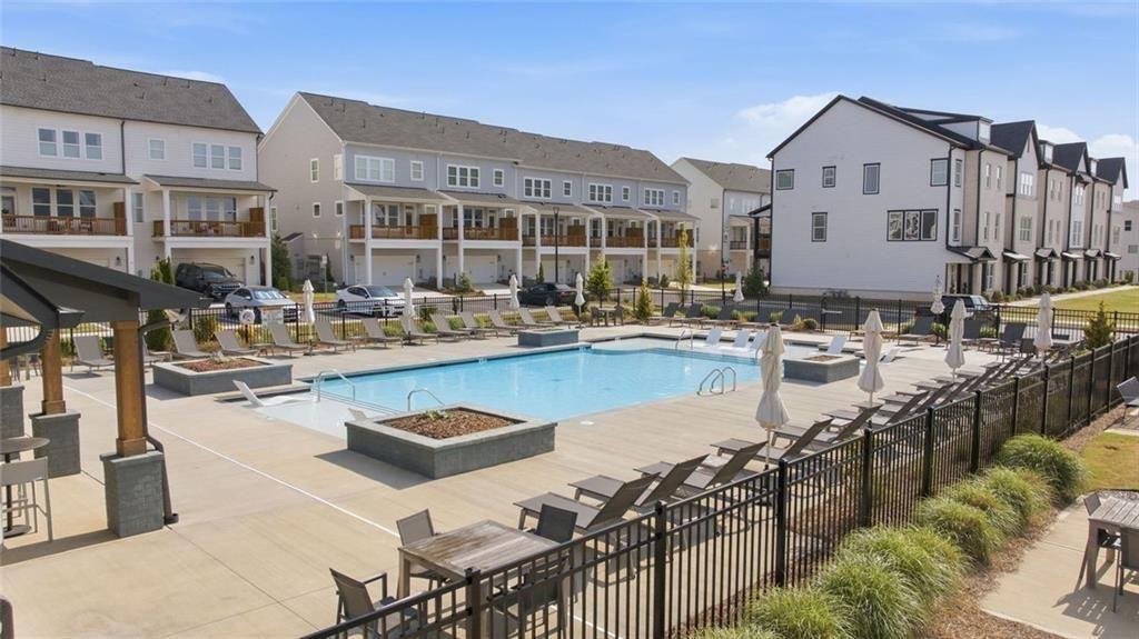 1240 Willowcrest