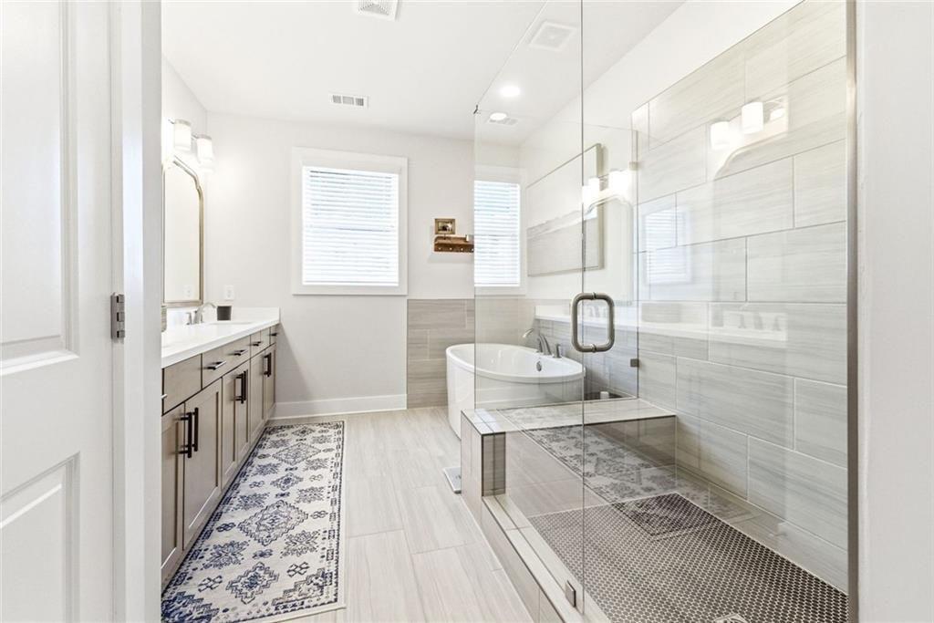 1240 Willowcrest