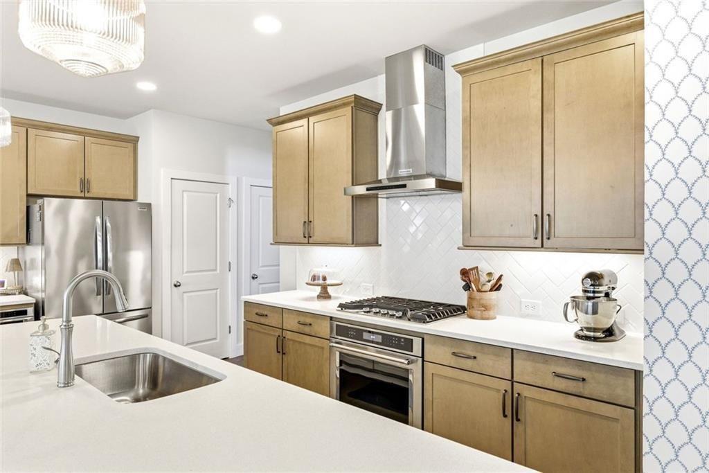 1240 Willowcrest