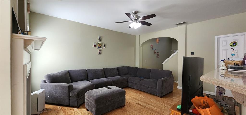 2877 Cross Creek Drive