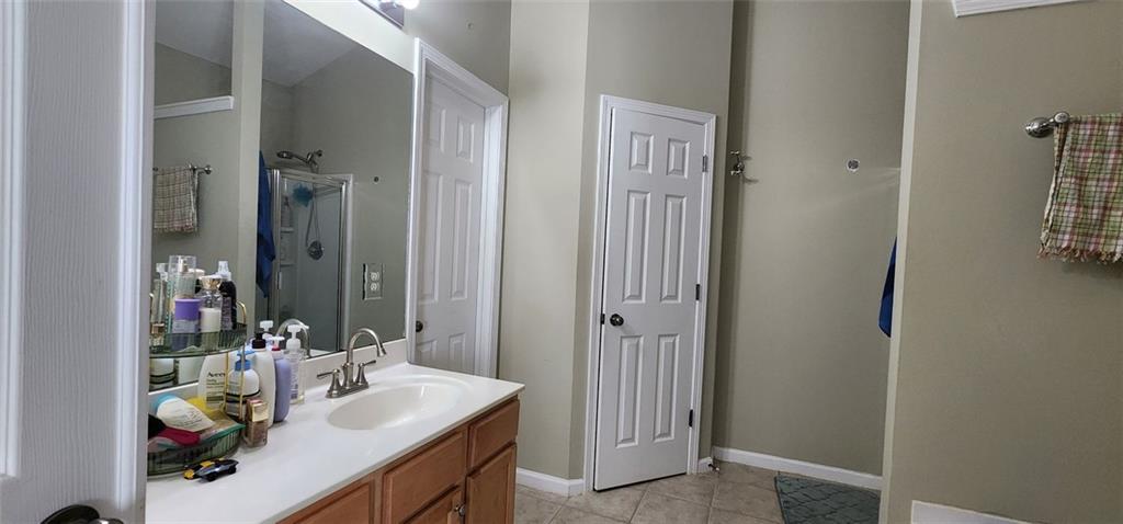 2877 Cross Creek Drive