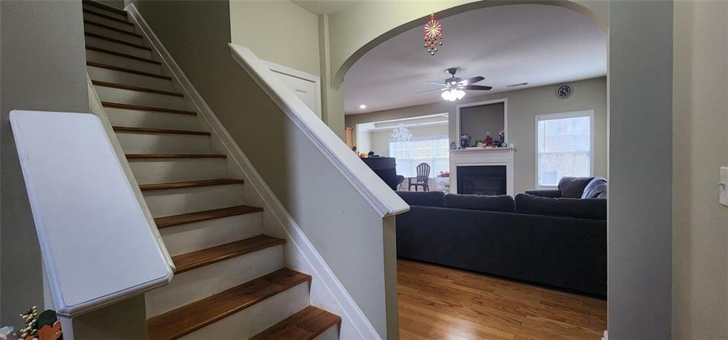 2877 Cross Creek Drive