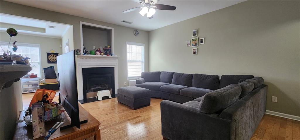 2877 Cross Creek Drive