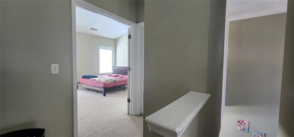 2877 Cross Creek Drive