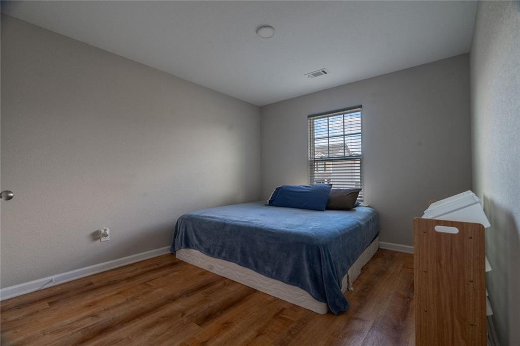 735 Walnut Creek Circle