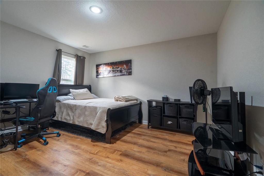 735 Walnut Creek Circle