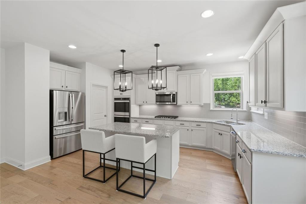 7075 Concord Mountain Trail