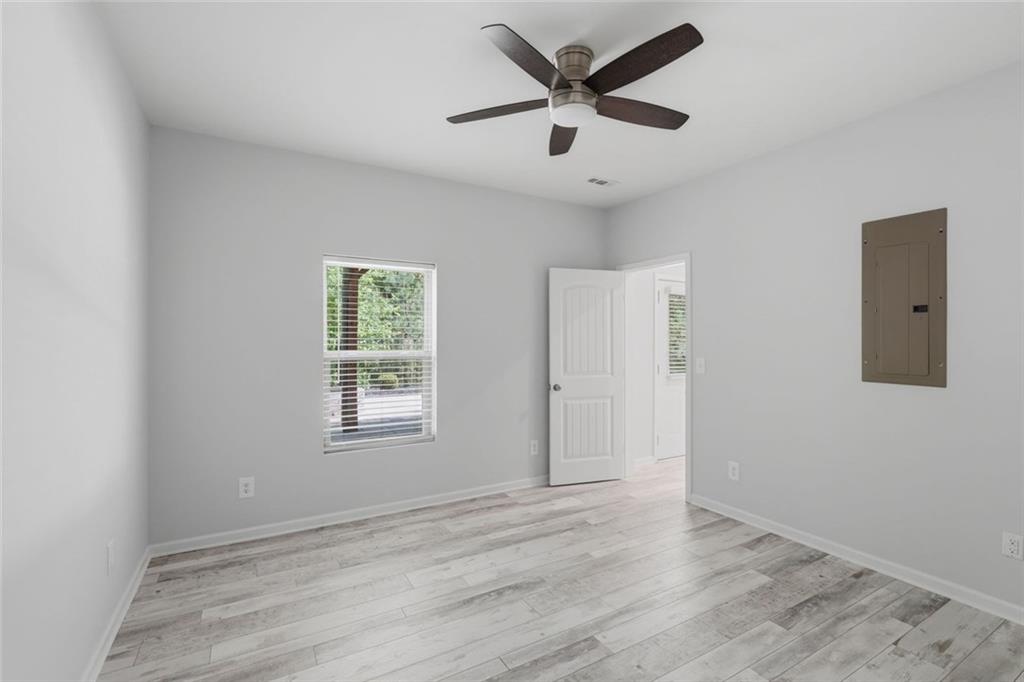 7075 Concord Mountain Trail