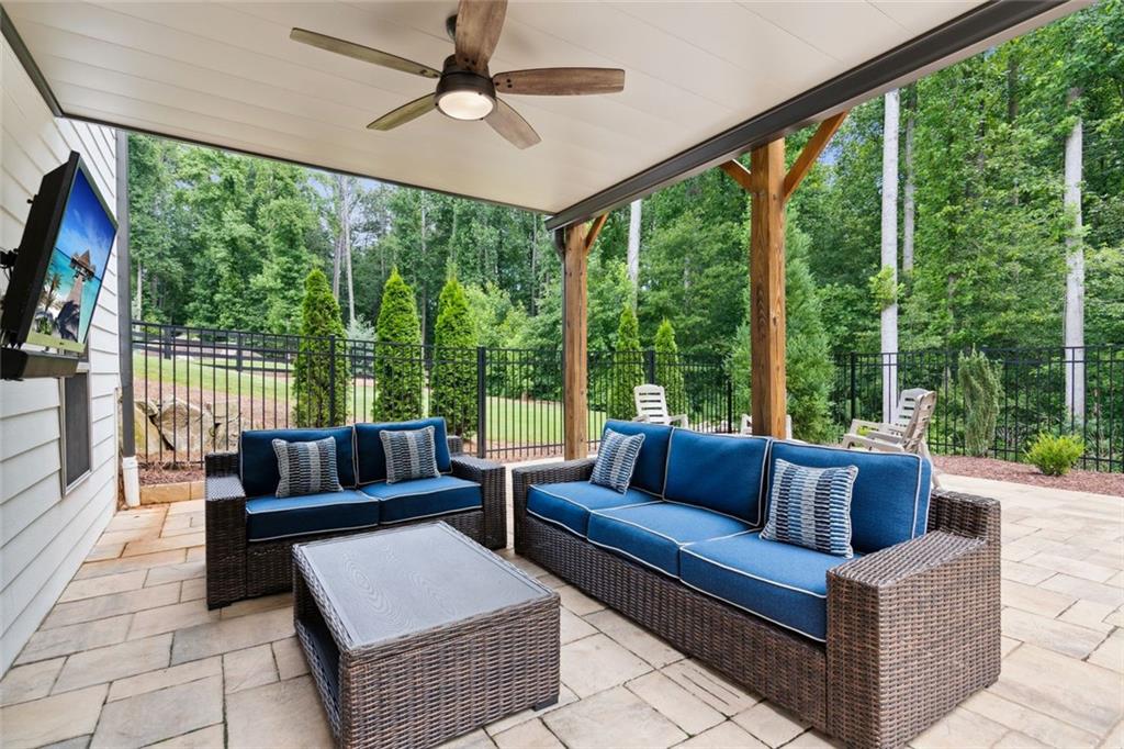 7075 Concord Mountain Trail