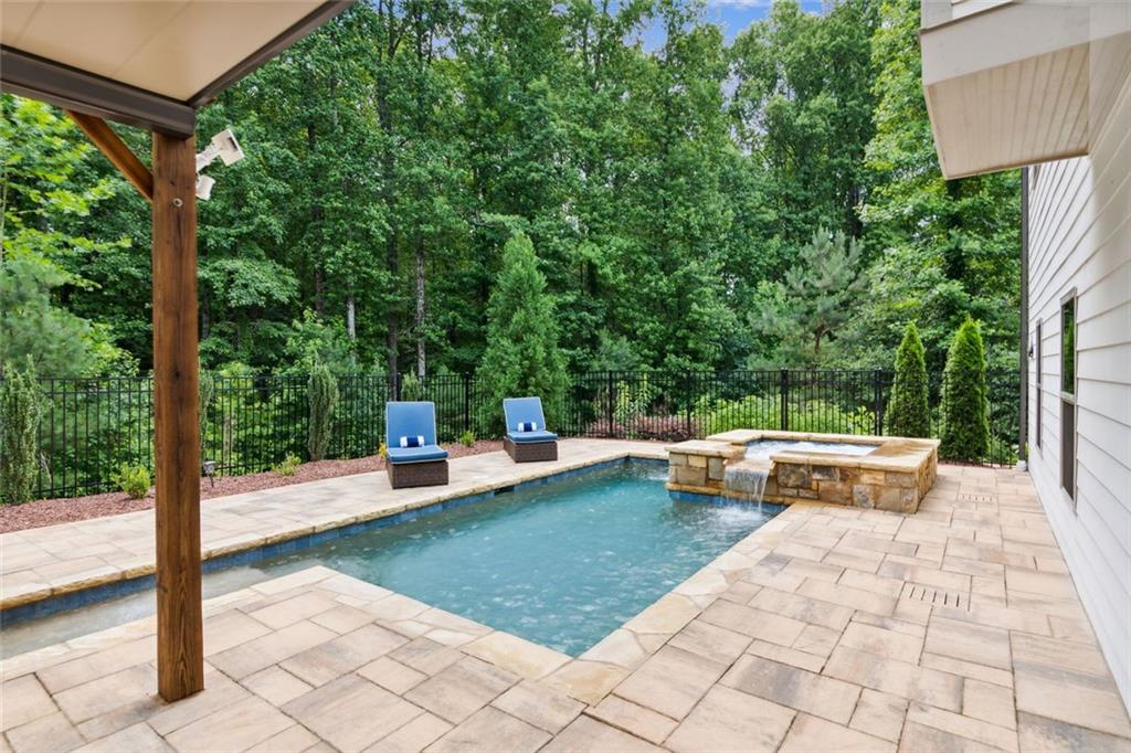 7075 Concord Mountain Trail