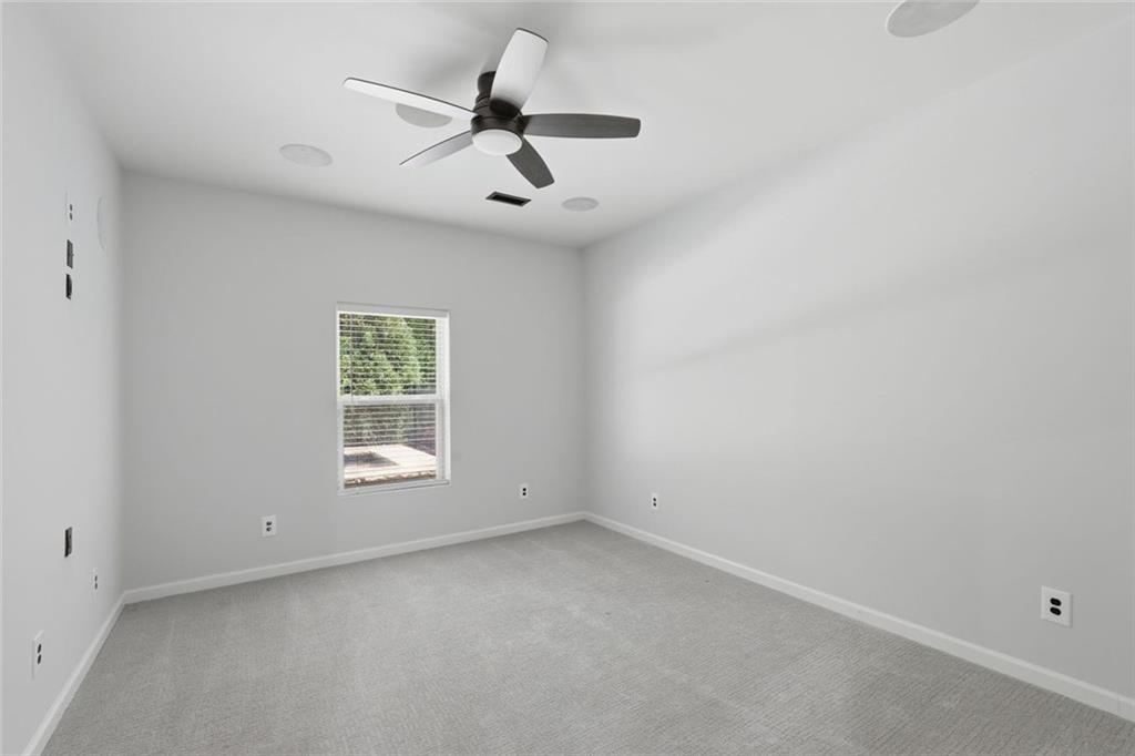 7075 Concord Mountain Trail