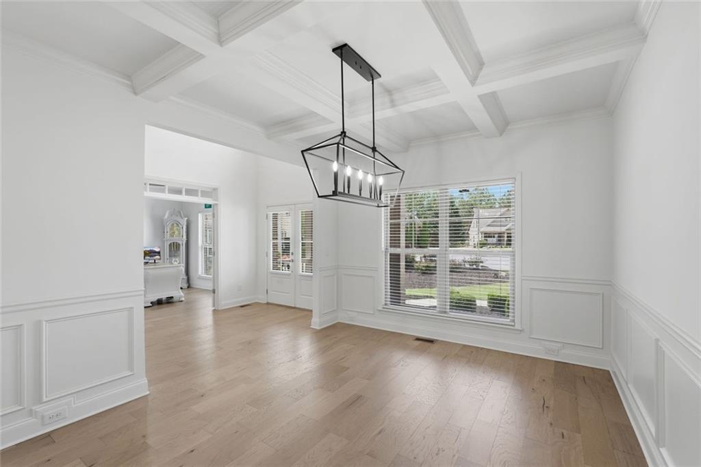 7075 Concord Mountain Trail