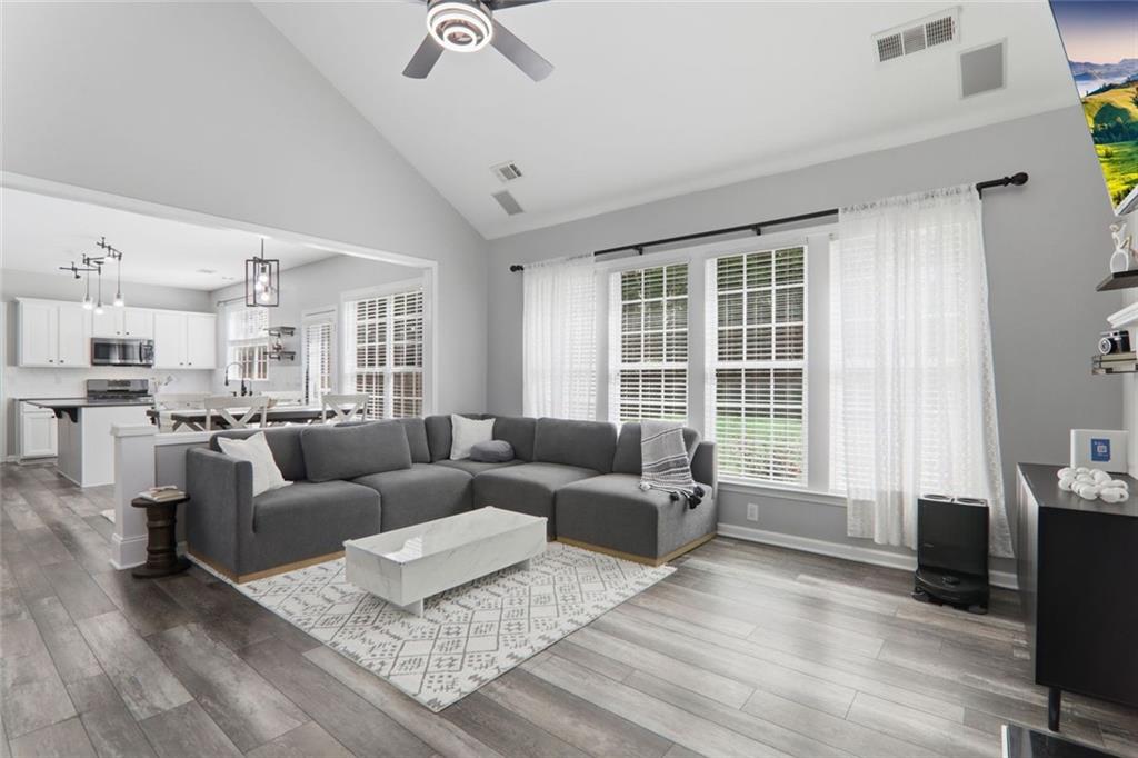 3590 Davyne Bend