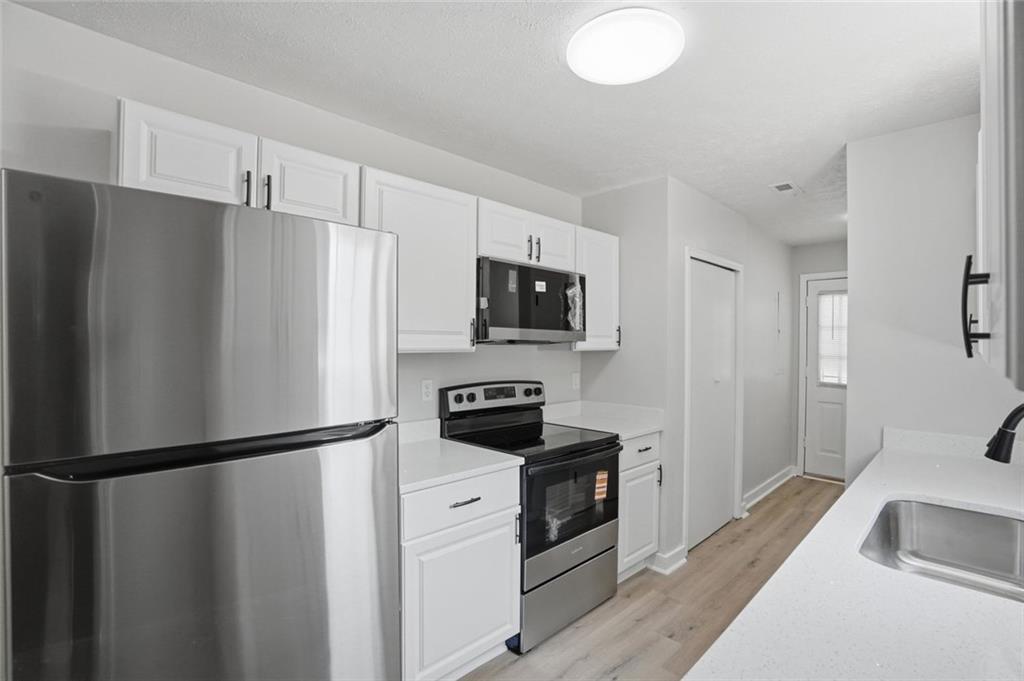 9127 Clubhouse Drive