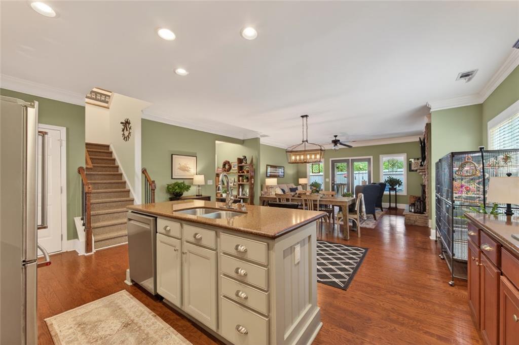 107 River Knoll Way
