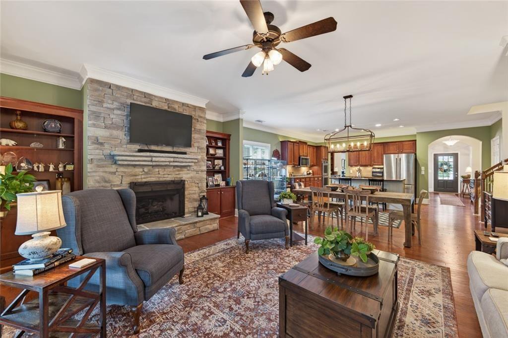 107 River Knoll Way