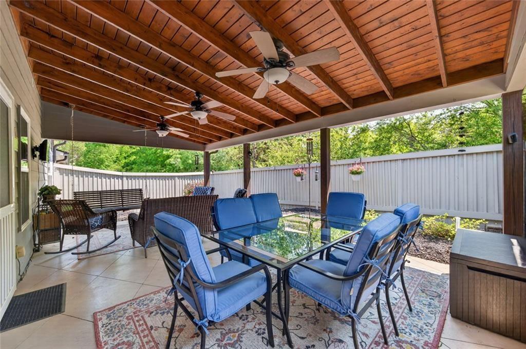 107 River Knoll Way