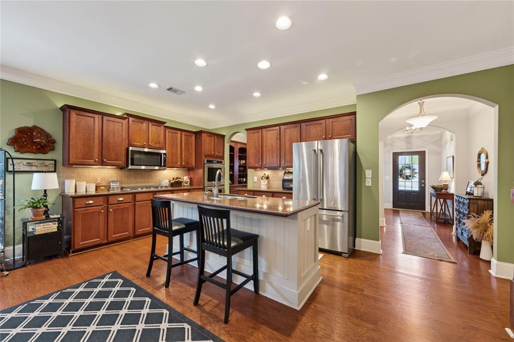 107 River Knoll Way