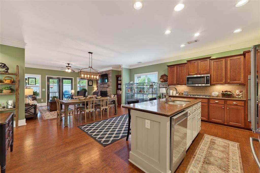 107 River Knoll Way