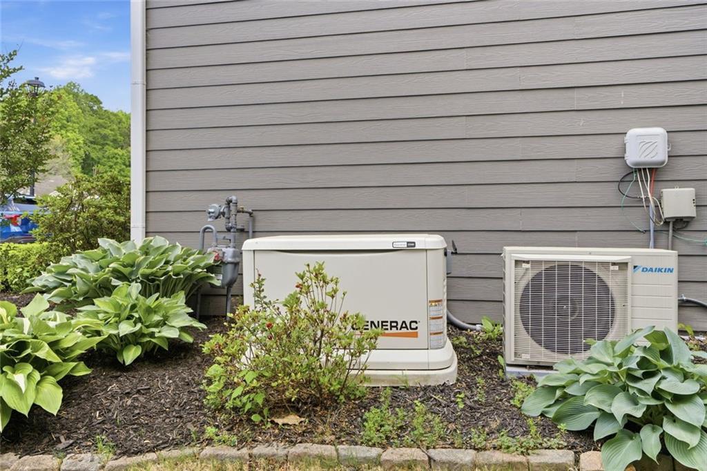 3240 Blackburn Drive