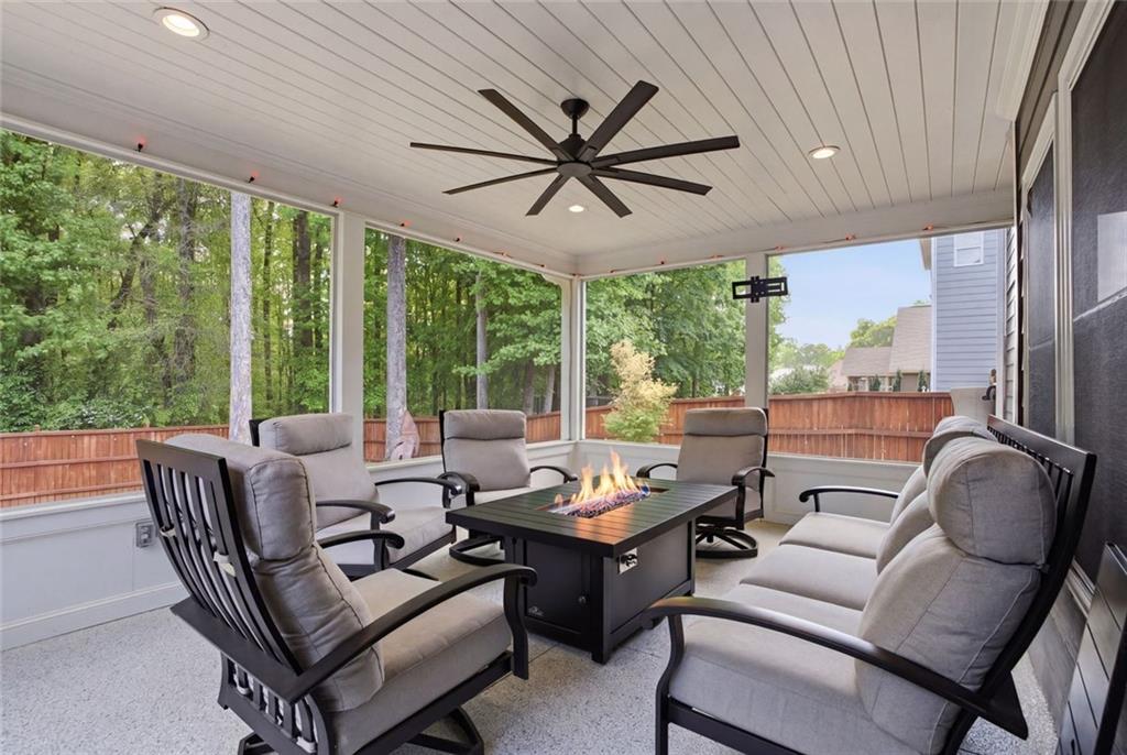 3240 Blackburn Drive