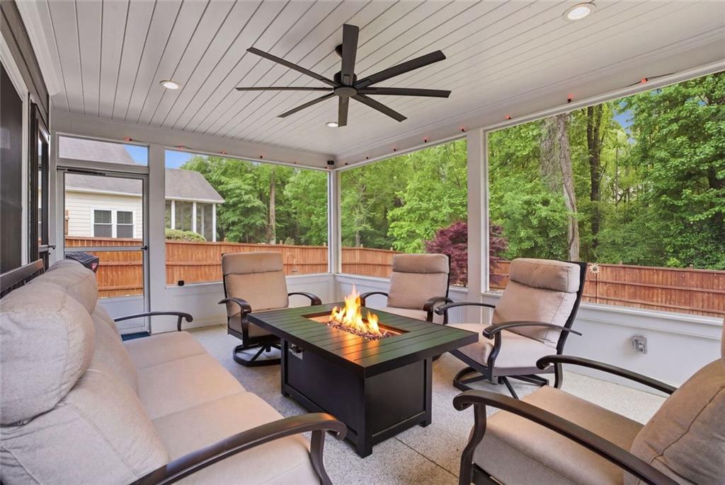 3240 Blackburn Drive