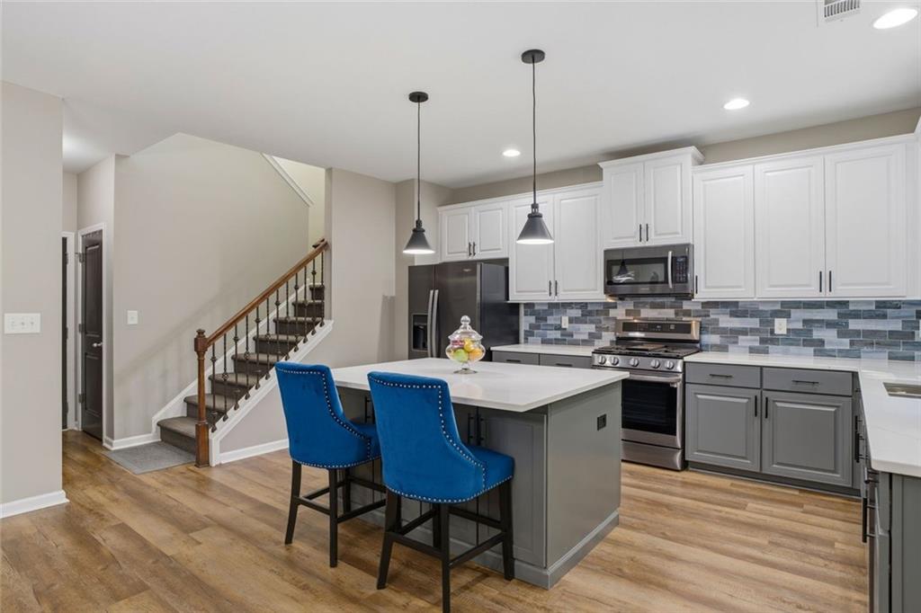 3240 Blackburn Drive