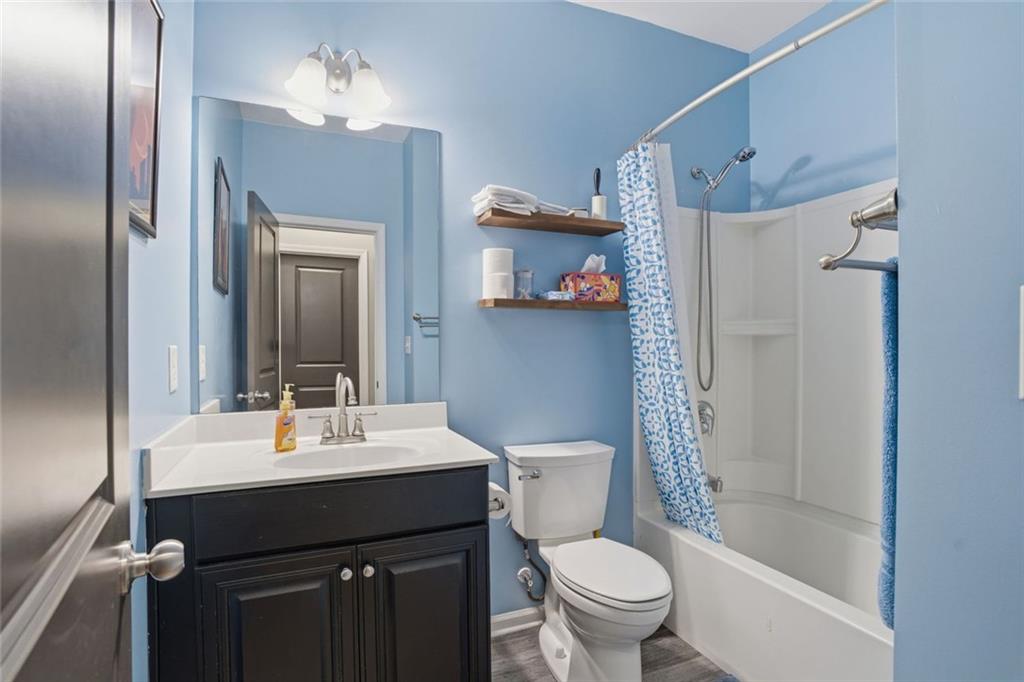 3240 Blackburn Drive