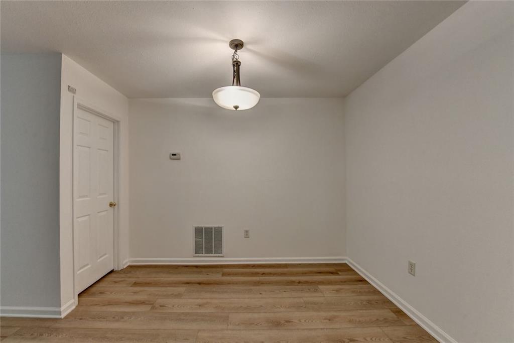 4101 Pine Heights Drive NE