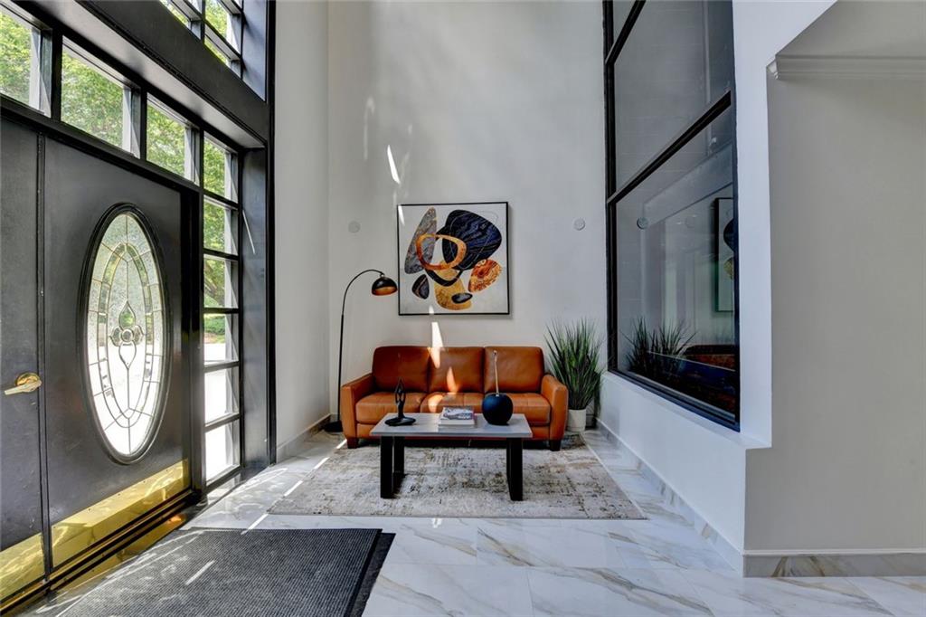 4101 Pine Heights Drive NE