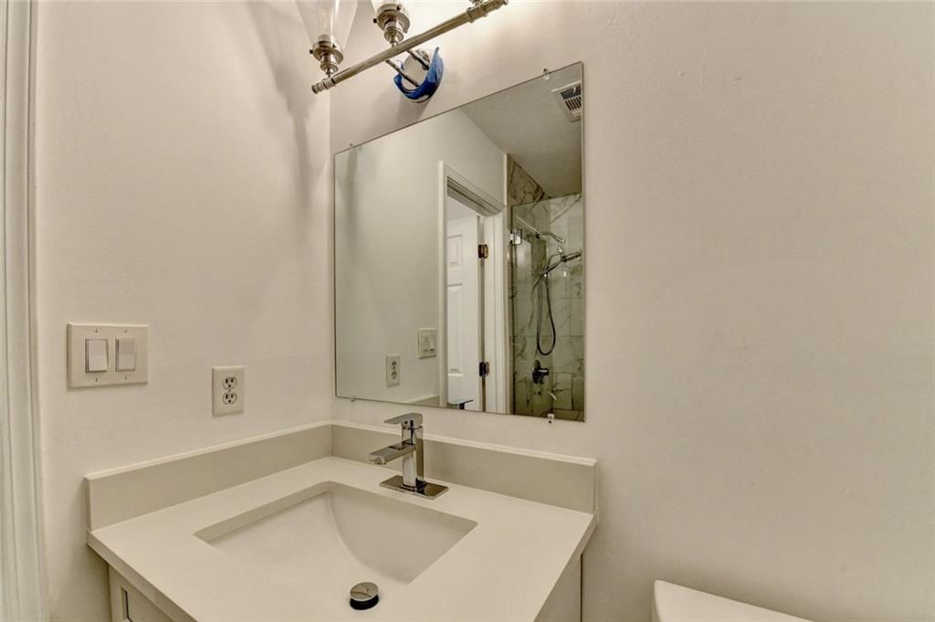 4101 Pine Heights Drive NE