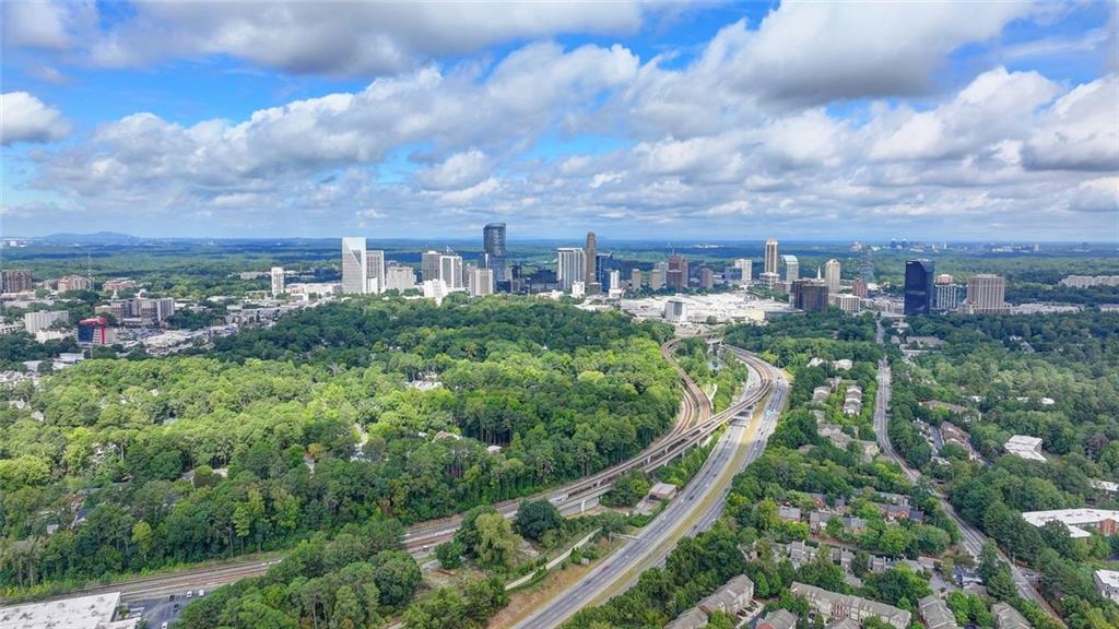 4101 Pine Heights Drive NE