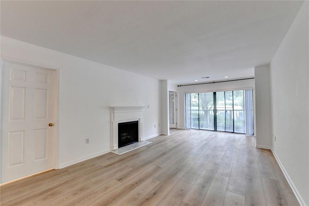 4101 Pine Heights Drive NE