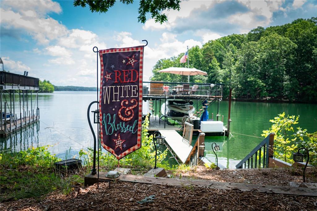 8575 Anchor On Lanier Court