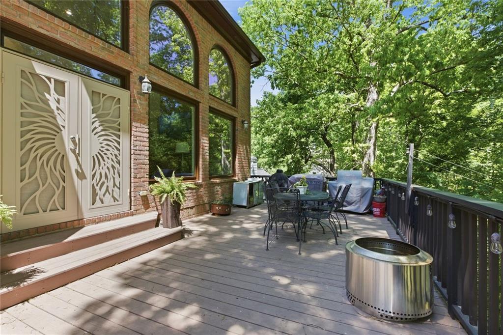 8575 Anchor On Lanier Court