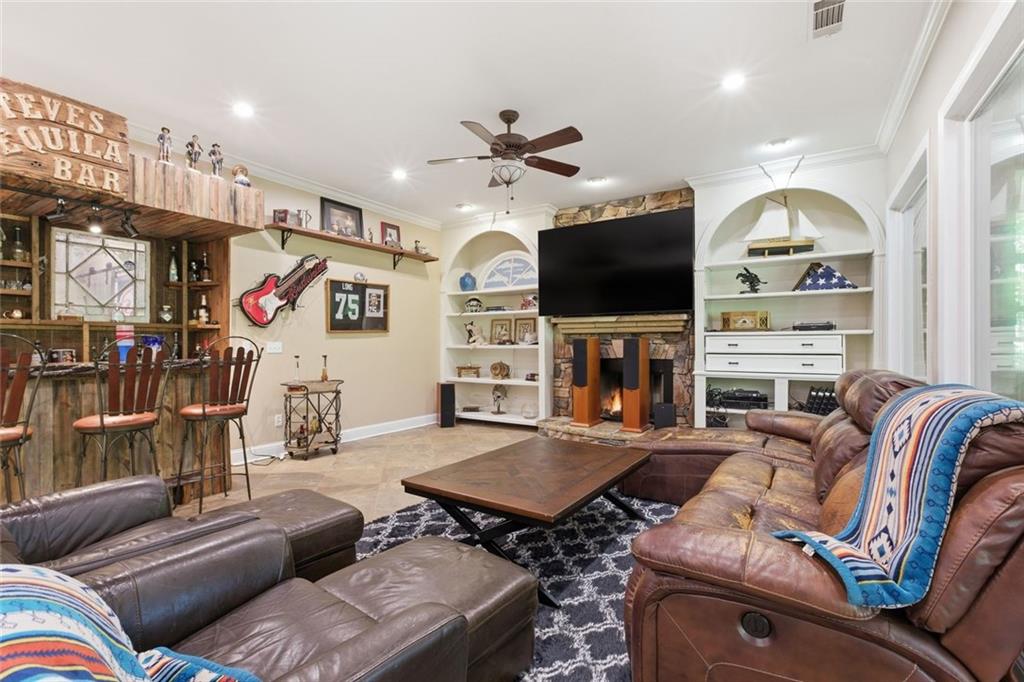 8575 Anchor On Lanier Court