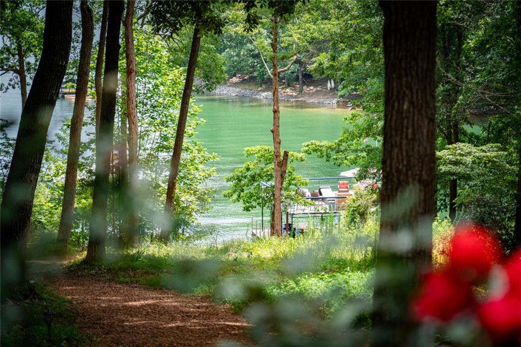 8575 Anchor On Lanier Court