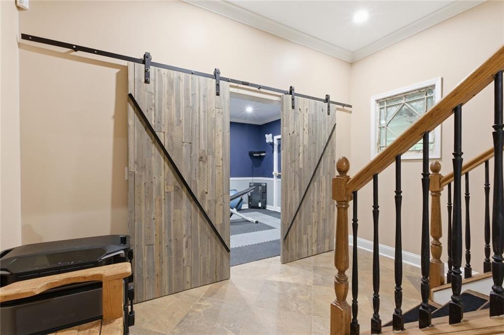 8575 Anchor On Lanier Court