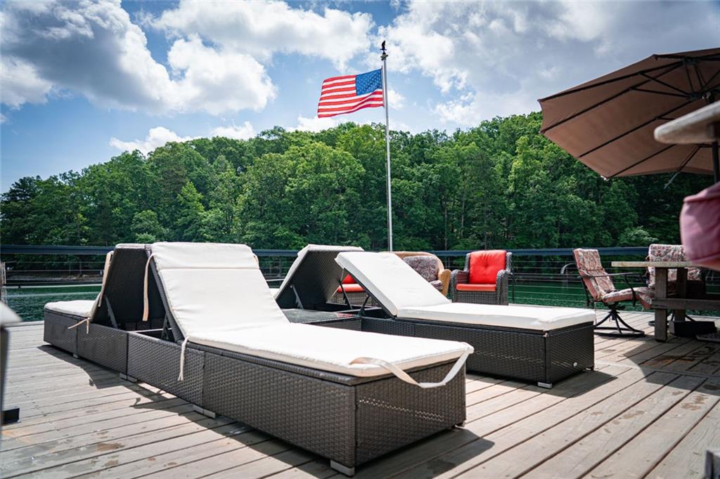 8575 Anchor On Lanier Court