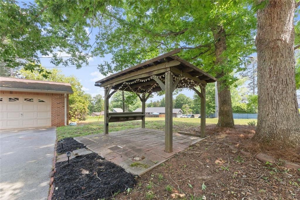 4118 Mountain View Road