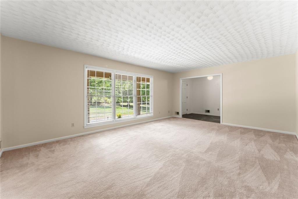 4118 Mountain View Road