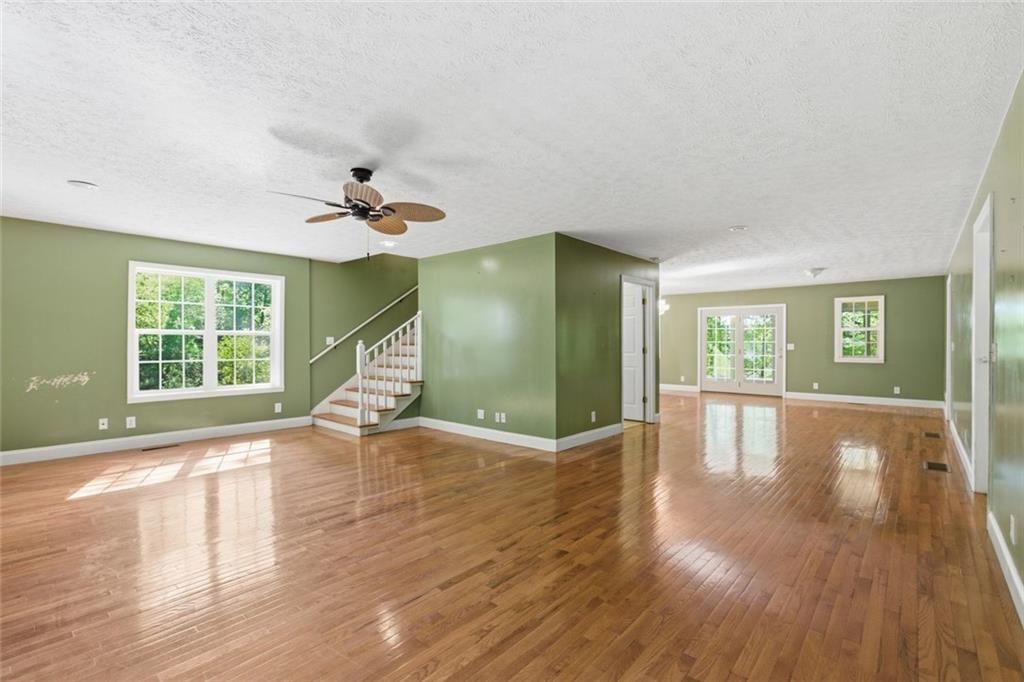 3695 Ledan Road
