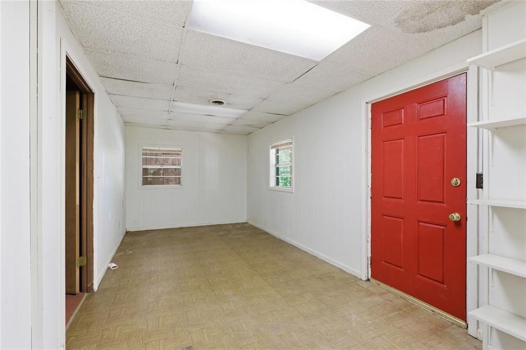3695 Ledan Road