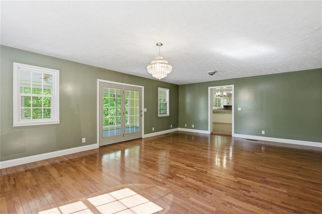 3695 Ledan Road