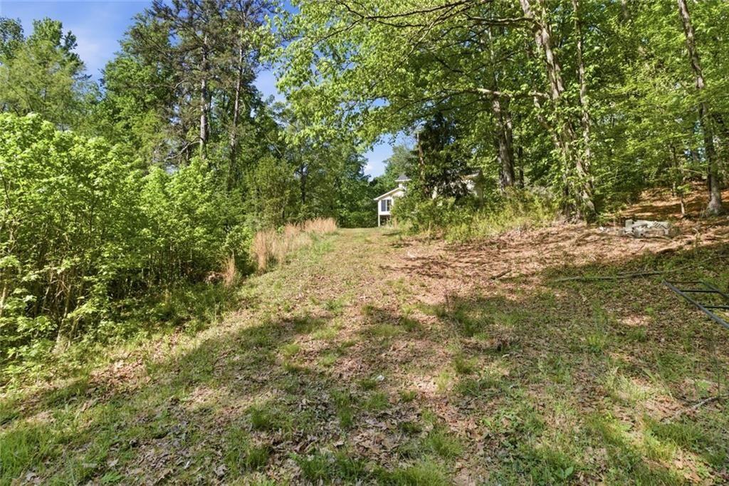 3695 Ledan Road