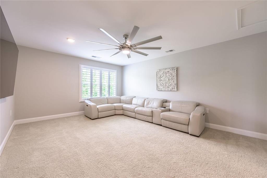 1404 Lexington Green Pines Unit 1404