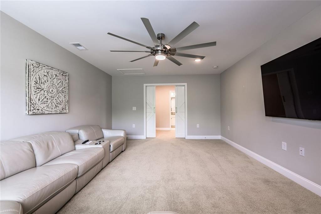 1404 Lexington Green Pines Unit 1404