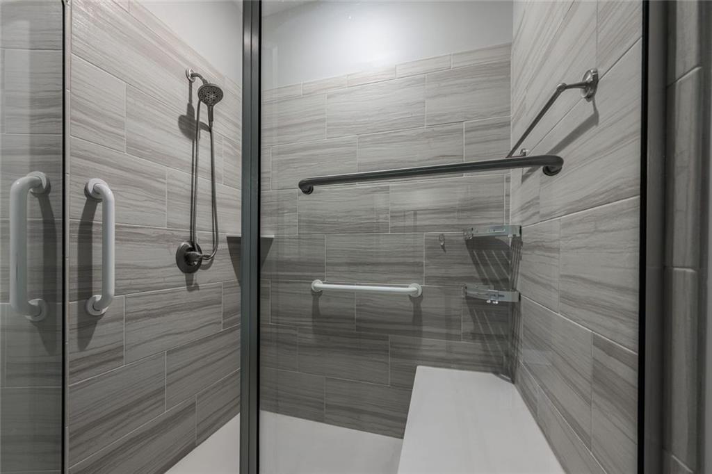 1404 Lexington Green Pines Unit 1404